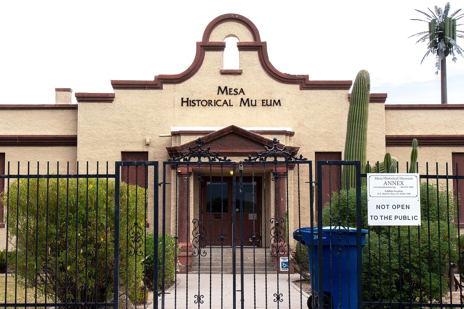 Mesa Historical Museum in the former Lehi School