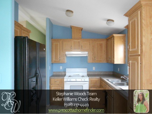 023-238525-kitchen1