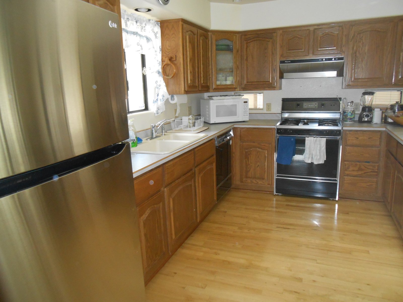 Kitchen 1
