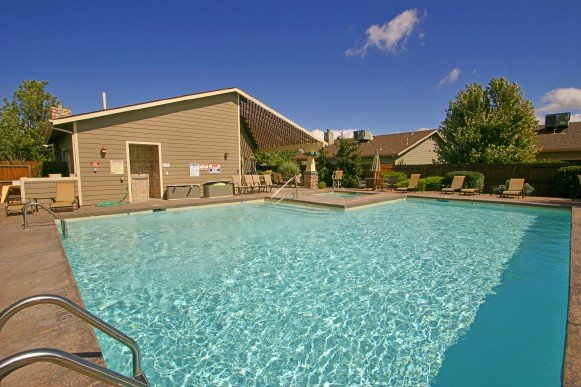 PRESCOTT COURTYARDS AT THE GARDENS 2